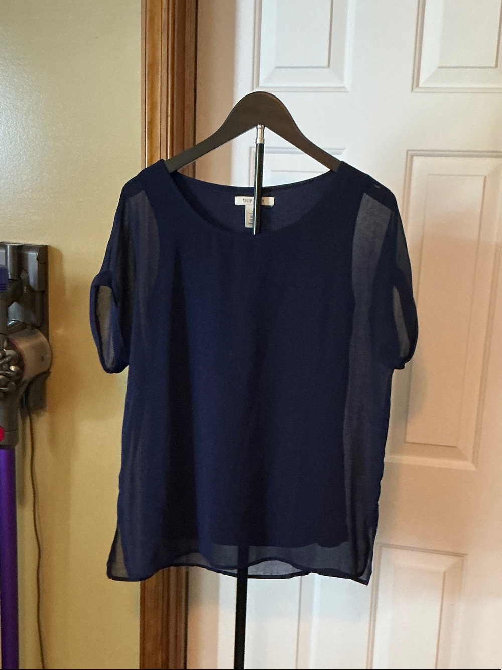 White House Black Market Navy Sheer Short Sleeve Blouse